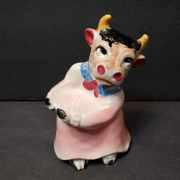 Cow Air Plant Holder, Airplant Gift, Farm Animal Planter, Cow Figurine, Airplant - Picture 2 of 9